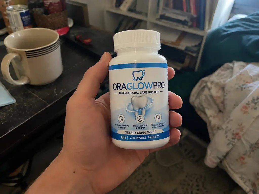 OraGlowPro Reviews Hand